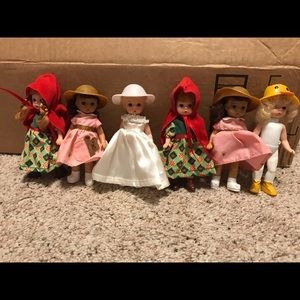 Vintage miniature doll set